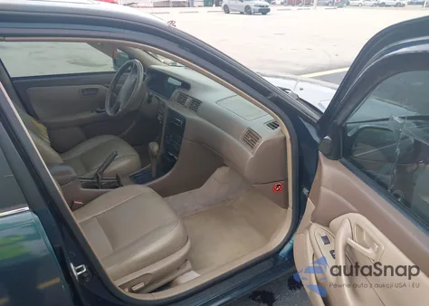 1997 Toyota Camry Xle z USA, uszkodzony, nr VIN 4T1BG22K2VU075437